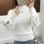 Sweter z Dzianiny Kaszmirowej z Kwiatowym Haftem
