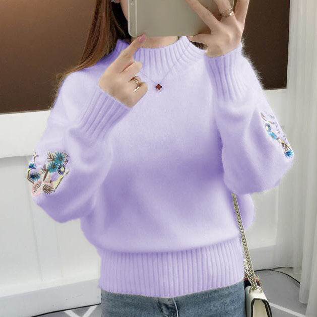 Sweter z Dzianiny Kaszmirowej z Kwiatowym Haftem