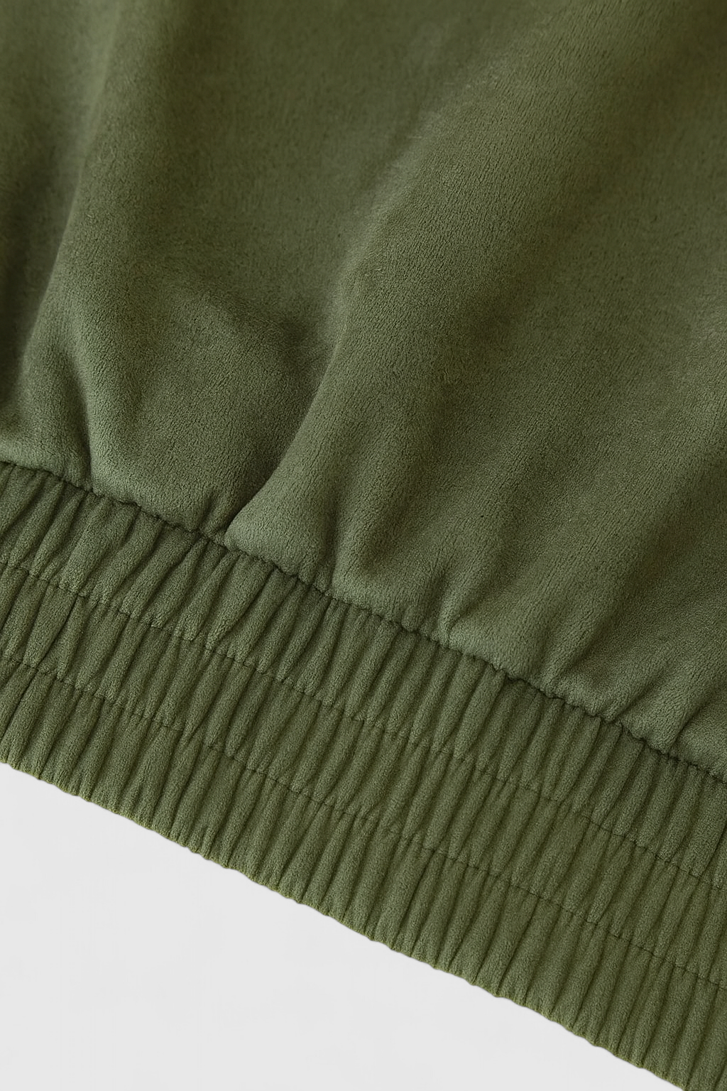 Victoria | Elegancka Zielona Kurtka Bomber z Ponadczasowym Stylem