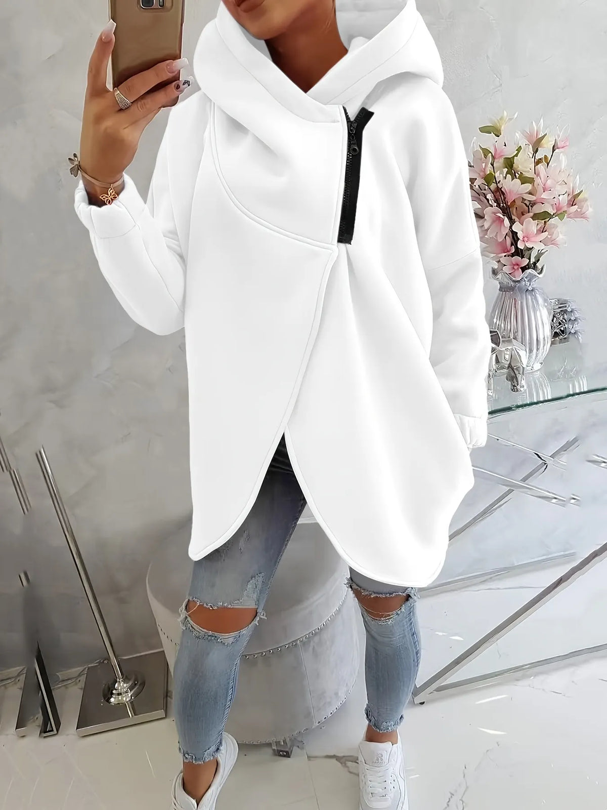 Asymetryczna Bluza z Kapturem – Jesienny Must-Have
