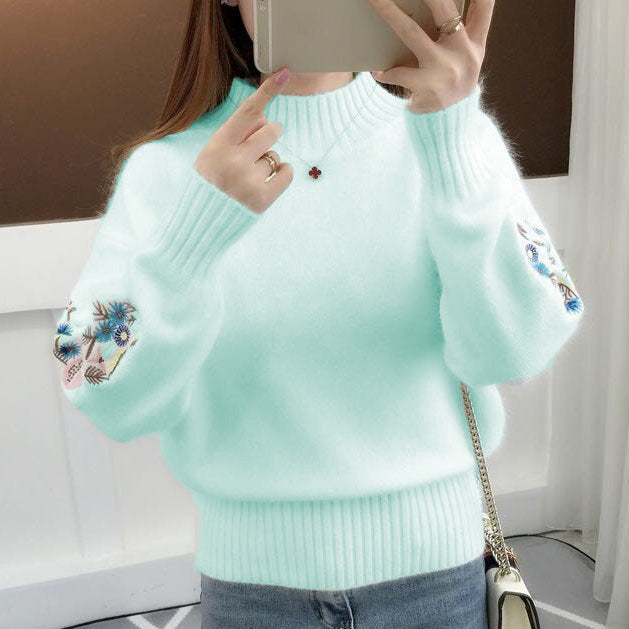 Sweter z Dzianiny Kaszmirowej z Kwiatowym Haftem