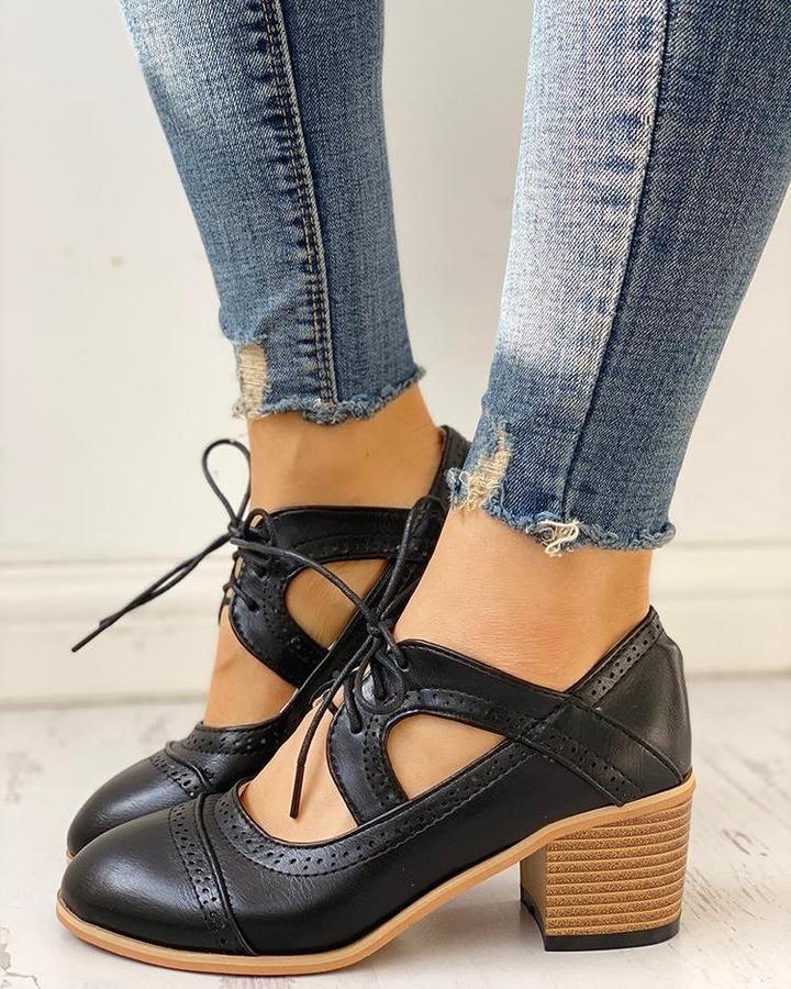 Evelyn | Eleganckie T-Strap Szpilki z Nowoczesnym Akcentem