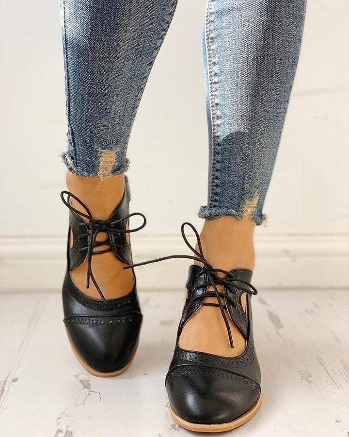 Evelyn | Eleganckie T-Strap Szpilki z Nowoczesnym Akcentem