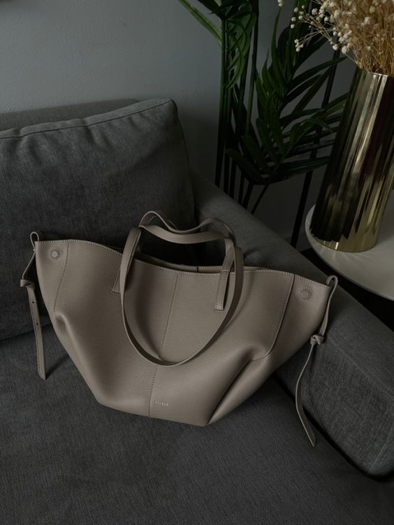 Isabella | Oversized Vintage Torebka z Uniwersalnymi Paseczkami - Lumina