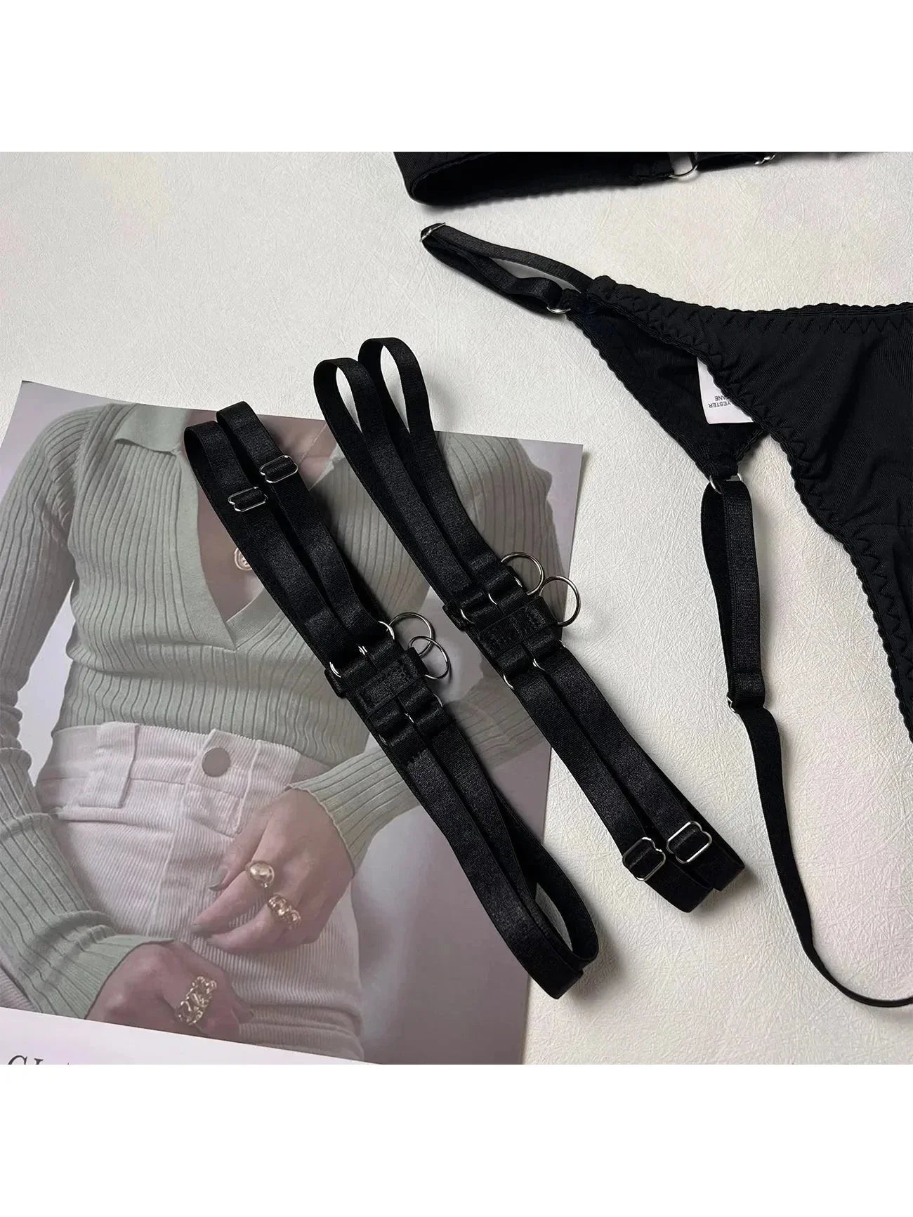 Layla | Zestaw Lingerie z Frędzlami