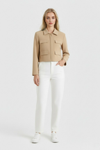 Victoria | Elegancka Krótka Kurtka Z Guzikami z Flattering Fit