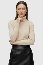 Wiktoria | Elegancki Beżowy Sweter z Golfem w Slim Fit na Zimę