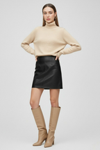 Wiktoria | Elegancki Beżowy Sweter z Golfem w Slim Fit na Zimę