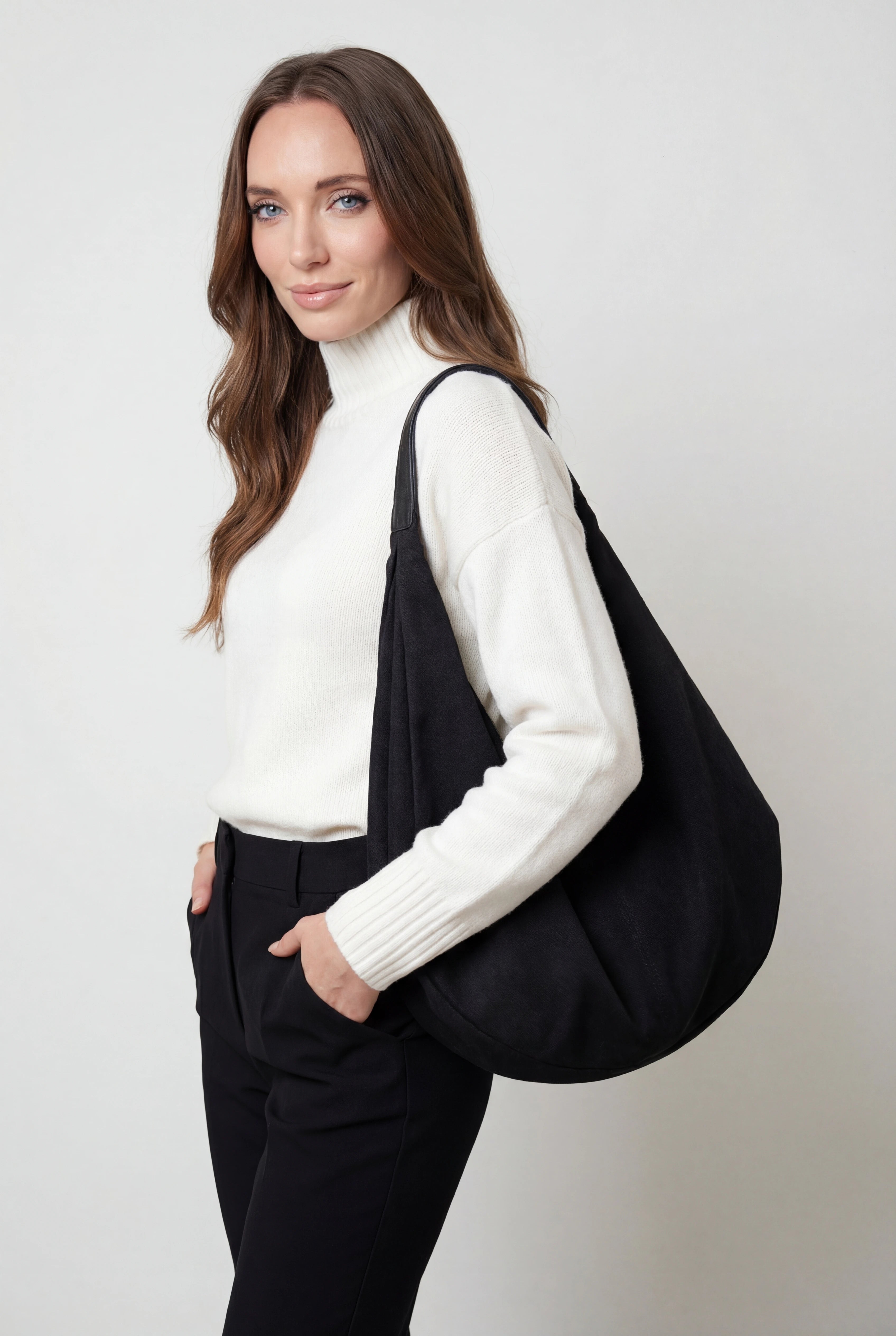 Victoria | Elegancka Czarna Torebka Hobo z Wiele Kieszeni