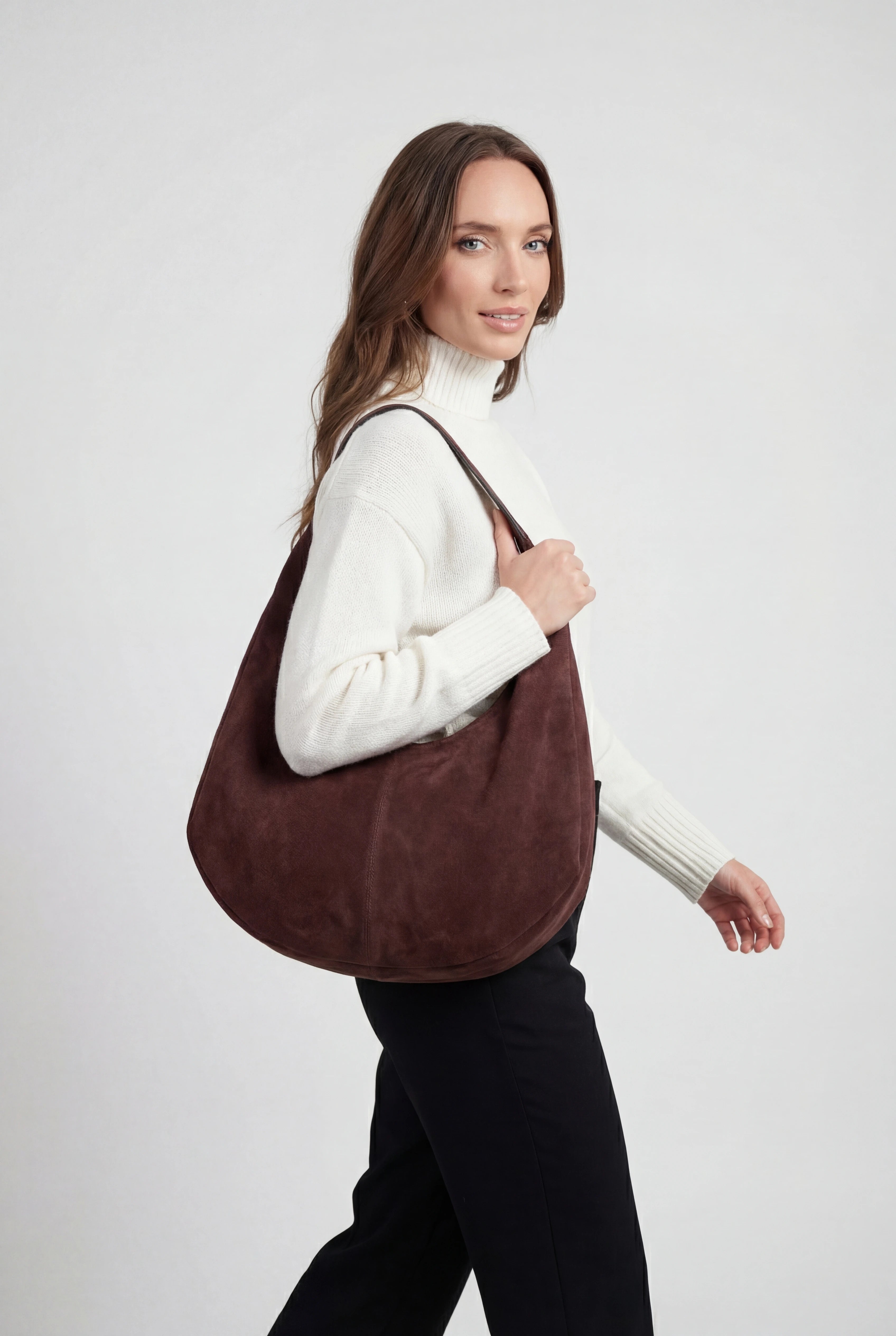 Victoria | Elegancka Czarna Torebka Hobo z Wiele Kieszeni