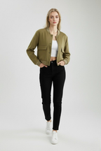 Victoria | Elegancka Zielona Kurtka Bomber z Wygodnym Fasonem